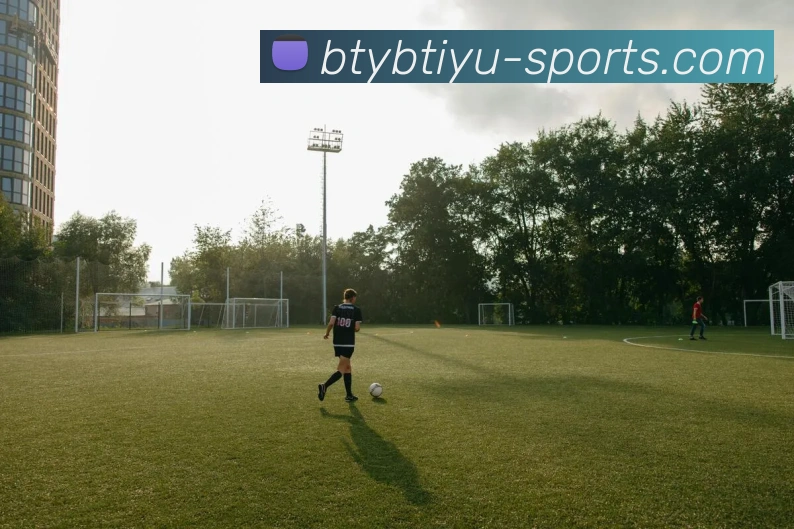 B体育(B SPORTS)官方授权体育信息服务中心APP 体育赛事宣传图